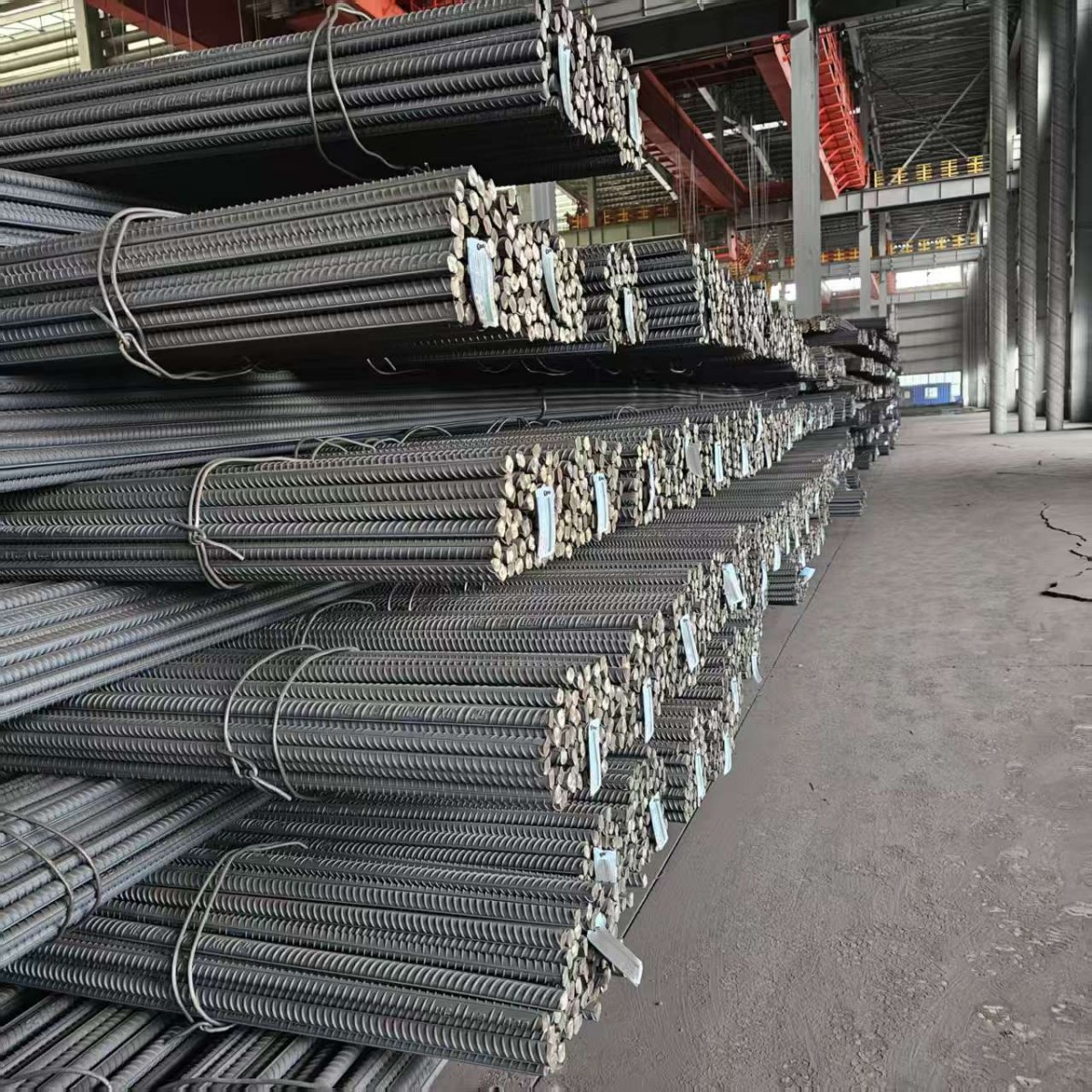 High Quality Reinforced Deformed Carbon Steel Rebar (3).jpg